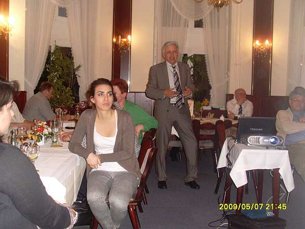 Manfred Kolbe MdB trgt in engagierter Rede die Ursachen fr die Finanz- und Wirtschaftskrise 2008/2009 vor.